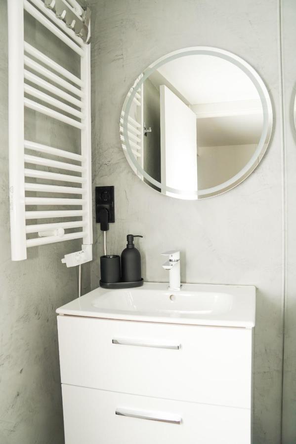 Tofi Apartment มาดริด ภายนอก รูปภาพ