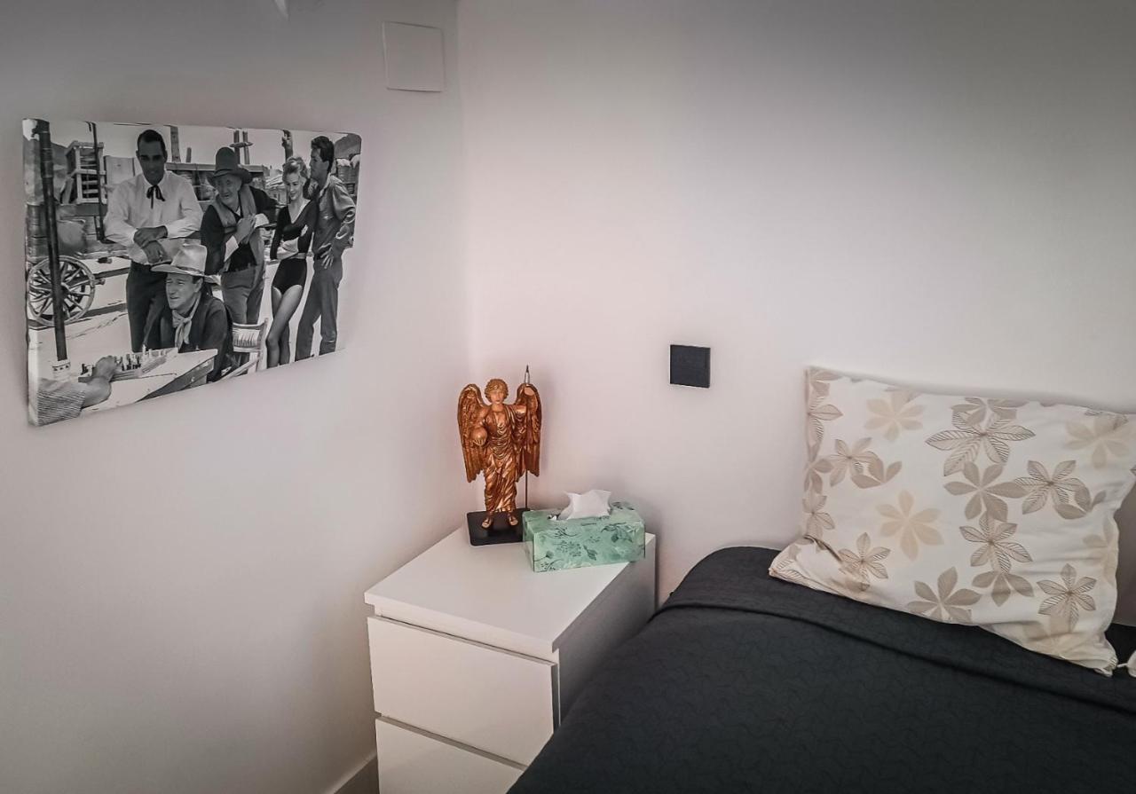 Tofi Apartment มาดริด ภายนอก รูปภาพ